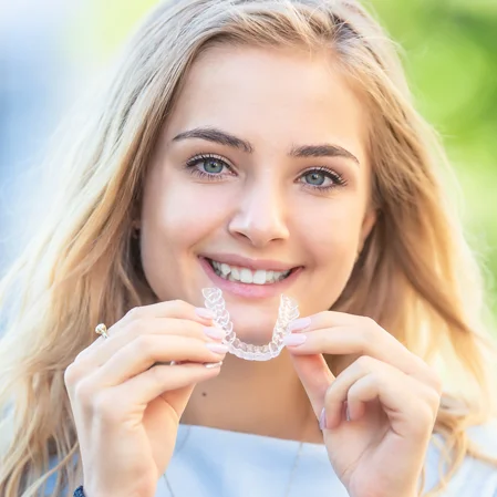 Dentist Encino CA Clear Aligners BOX